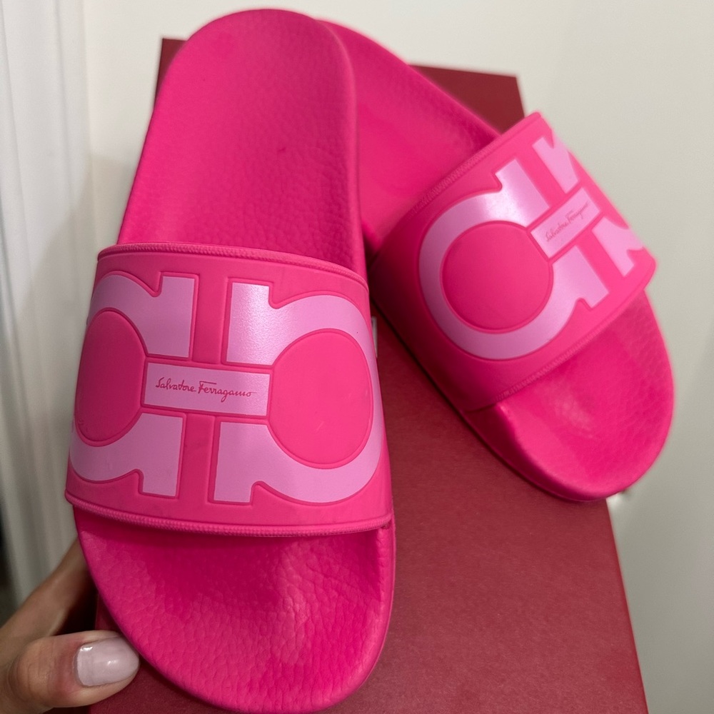 Salvatore Ferragamo slider sandals